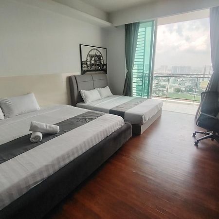 The Shore Residence Melaka Exterior foto