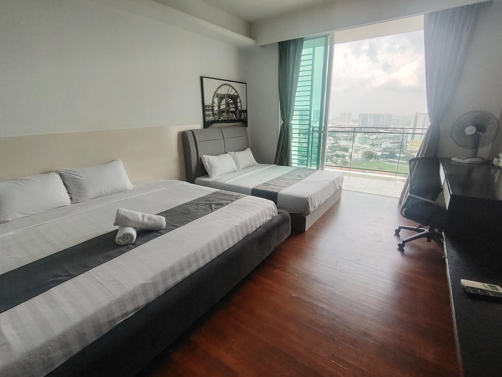 The Shore Residence Melaka Exterior foto